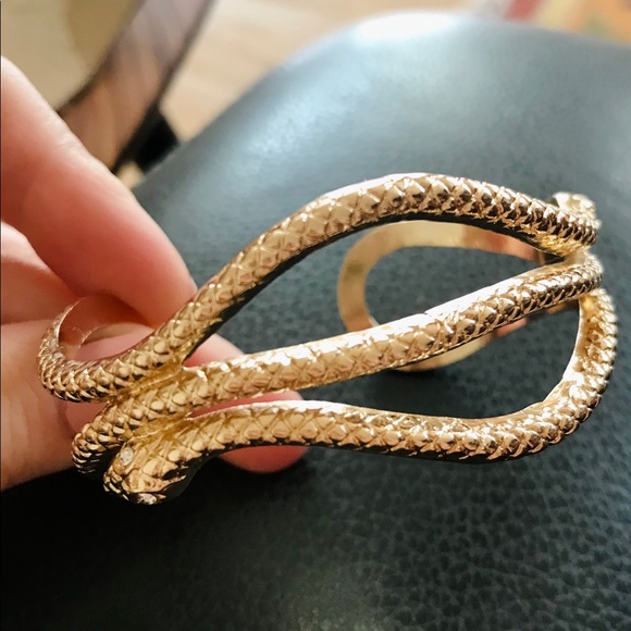 Oriflame double-headed snake bracelet - Picture 4 of 5